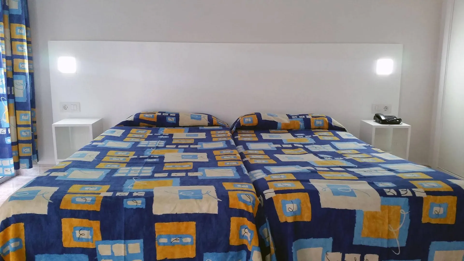 Apartamentos Chinyero Puerto de la Cruz  Hotel Puerto de la Cruz (Tenerife)